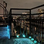 Eiffel Pearl Apartman