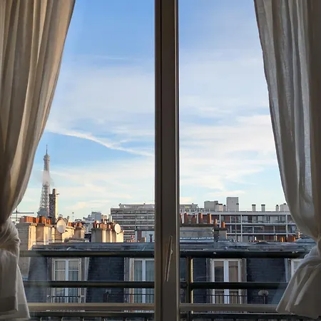 Eiffel Pearl Apartment *