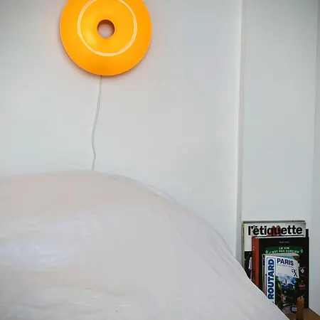 Eiffel Pearl Apartment *